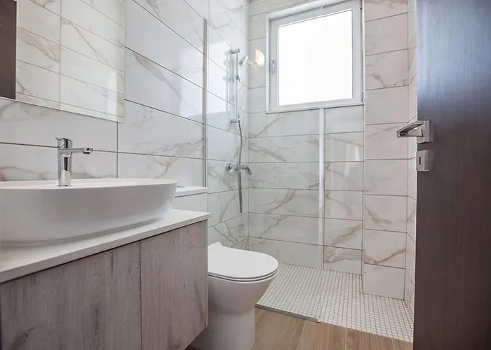 Olive Titan, Brand New,exquisite 5bdr With Pool Vila *