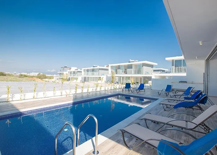 Olive Titan, Brand New,exquisite 5bdr With Pool Villa *